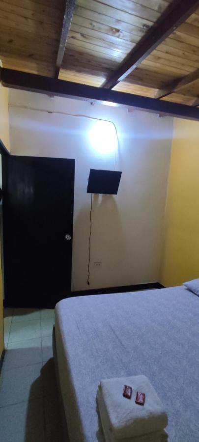 La Casona Hostel Guatapé Εξωτερικό φωτογραφία